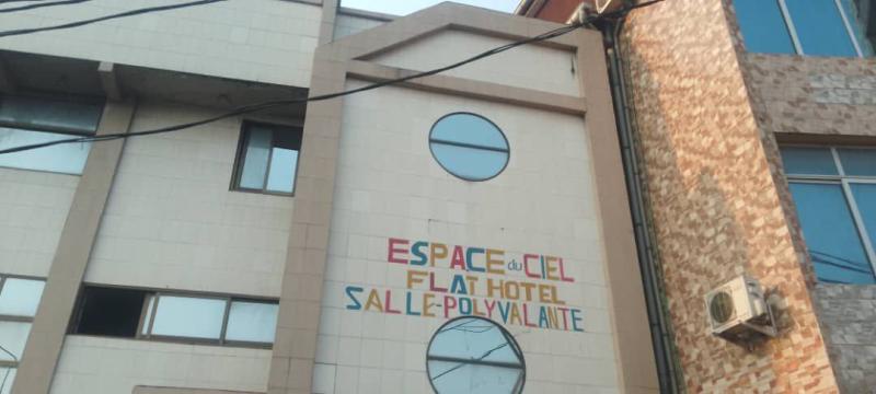 Flat hotel  Ndjili 250.000