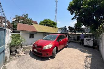Parcelle  Kintambo 15 sur 25m 400.000