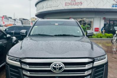 automobile_motos_velos_engins_et_pieces Christian Csk  