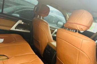 LAND CRUISER GX.R  V6 Anne 2014 Modifie 2023 Volant gauche Essence  Automatique  Full option  Kilomtrage 35992km Camra  360 Intrieur en cuir 7 place  Climatise Couleur d