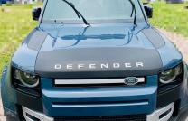 Defender  Automatique  Essence  Sans plaque  Prix 110.000$ à discuter legs  Localisation appel  Direct ? mediacongo