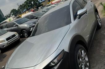 Mazda CX30 volant normal automatique essence 2021 disponible  prix  27000  discuter lgrement  localisation appel 