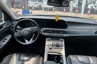 HYUNDAI PALISSADE 3 banquettes  Couleur dorigine  Climatis  Full options  Volant gauche  cran tactile avec camra de recul  Intrieur cuir  6 cylindres  Jantes chromes  Plaqu