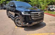 ?Arrivage? ?Toyota Land Cruiser VXR ?Annee: modifier 2024 (Modification original,interior et exterior comme le 2024) Full full option: ?Automatique steptronique ?Essence 6 cy mediacongo