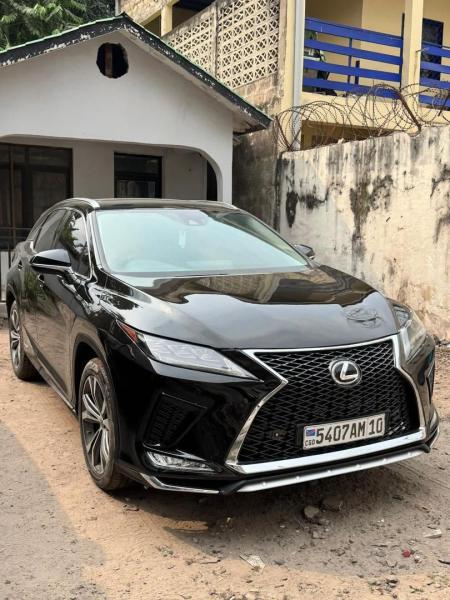 Lexus RX450h Full options  Intrieur cuir  Volant droit  Prix17.000 Localisation appel   Direct  Localisation kv