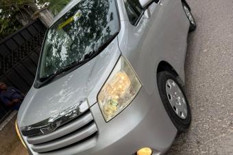 TOYOTA NOHA 3 SANS PLAQUE A VENDRE 