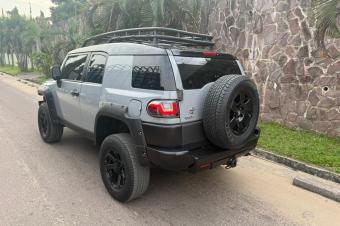 TOYOTA FJ CRUISER A VENDRE  KINSHASA 