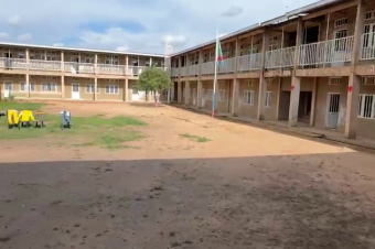 Ecole  Lubumbashi 900.000