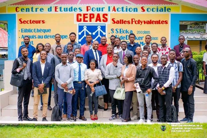 Kinshasa  une centaine de jeunes parlementaires forms pour le concours de la Tony Elumelu Foundation