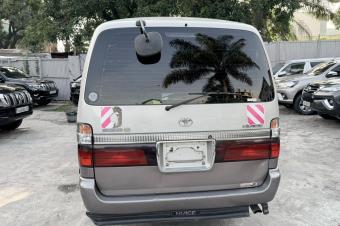 TOYOTA HIACE A VENDRE  KINSHASA 