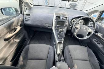 TOYOTA BLADE SANS PLAQUE A VENDRE 