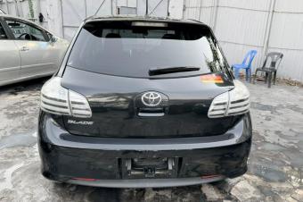 TOYOTA BLADE SANS PLAQUE A VENDRE 