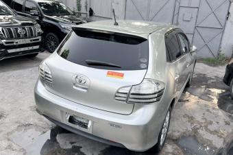 Toyota BLADE  vendre  Kinshasa 
