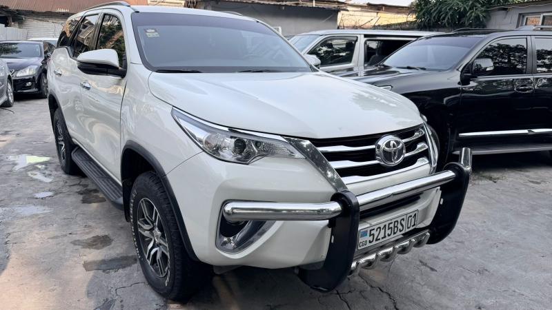 TOYOTA FORTUNER A VENDRE 