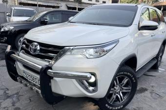 TOYOTA FORTUNER A VENDRE 