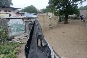 Terrain  vendre  NSele  Quartier Terre Jaune