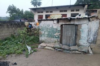 Terrain  vendre  NSele  Quartier Terre Jaune