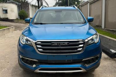 automobile_motos_velos_engins_et_pieces Occasion de Kinshasa  