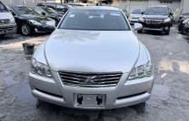 Toyota mark x 2009 sans plaque essence automatique v6 Kilométrage 4170 camera de recul Prix 6400 a discuter mediacongo