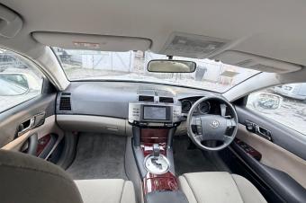 Toyota mark x 2009 sans plaque essence automatique v6 Kilomtrage 4170 camera de recul Prix 6400 a discuter