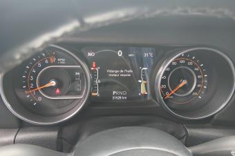 Jeep wrangler 2024 Automatique  Essence   Volant gauche  Full options  Prix  55.000 discut lgrement  Localisation appel   Offre directe