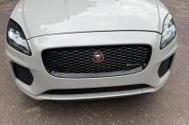 Jaguar E-pace  Volant droit  Diesel automatique  Faible kilométrage  15.500$  Localisation appel moi automobile_motos_velos_engins_et_pieces