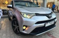 TOYOTA RAV4 2016 AUTHENTIQUE  CLIMATISATION IMPECCABLE  LOCALISATION LIMETE  PRIX: 12500$ NAZUI  BONNE CHANCE EN CHRIST PARTENAIRE MERCI mediacongo