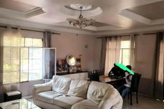 Immeuble R2  Lingwala 200.000