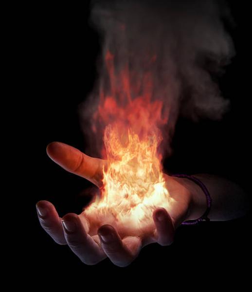 cest Toi qui domines sur tout cest dans Ta main que sont la force et la puissance et cest Ta main qui a le pouvoir de tout agrandir et de tout affermir. 1Ch 29.12