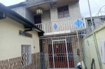 Investissement idéal : Immeuble + 2 maisons basses – Efobank, Commune N'sele  immobilier_vente_location