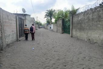 Investissement idal  Immeuble  2 maisons basses  Efobank Commune Nsele 