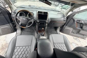 Toyota prado txl essence automatique v6 Kilomtrage 47000 camera de recul intrieur cuire Prix 33500 a discuter