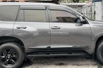 Toyota prado txl essence automatique v6 Kilomtrage 47000 camera de recul intrieur cuire Prix 33500 a discuter