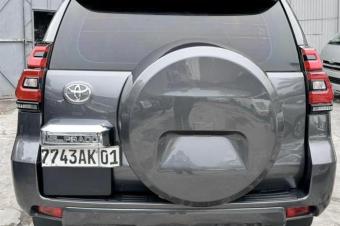 Toyota prado txl essence automatique v6 Kilomtrage 47000 camera de recul intrieur cuire Prix 33500 a discuter