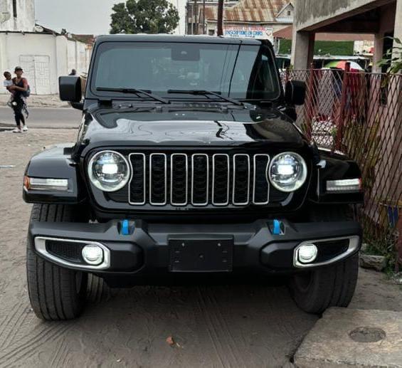 Wrangler rubicon hybrid  2024 Sans plaque  Volant gauche  Prix 57.000 Localisation appel moi