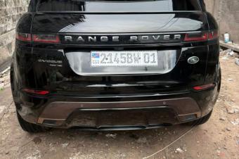 Range voque 2020 Volant droit  Toit panoramique  Essence full options  19500  Localisation Appel 