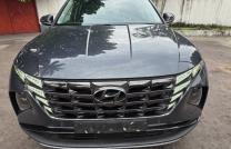 Hyundai Tucson hybride Année de fabrication 2022 kilométrage 23000km essence ⛽️ 4cylindre Avec plaque Récente prix 17000$ nazui mbongo même troc mediacongo