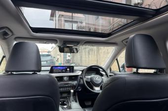 Lexus Rx450h  Volant droit  Toit panoramique Full option  Intrieur cuir  Camra de recule  25.000  discuter  Localisation limete