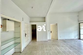 VENTE APPARTEMENT DE 2 CHAMBRES A GOMBE