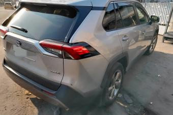 Besoin dargent show  Rav4 hybrid 2020 Plaque rcente AN10 Couleur dorigine  Volant droit  Camra de recule  Intrieur cuir  Prix 18.500  Localisation ngai moko