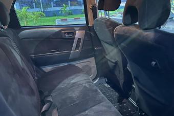 TOYOTA RUSH COULEUR DORIGINE AVEC TRACTION  ANNE 2014  PLAQUE BV CLIMATISATION IMPECCABLE  LOCALISATION YOLO MDICAL  VHICULE EN TRS BONNE TAT  PRIX 6500 SUKA  CAR NANGA 