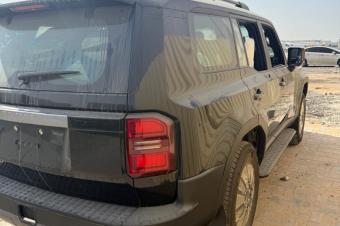 TOYOTA PRADO ADVENTURE 2025 SANS PLAQUE  PRIX 85.000 AZUI SUKA SUKA SVP.   AUTOMATIQUE ESSENCES 00.0 KILOMTRES 10Klm CLIMATISATION IMPECCABLES FULLS OPTIONS TOIT OUVRANT