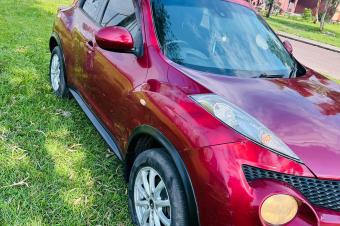 Nissan Juke Nouvelle plaque BW01 Couleur dorigine partout  Essence   Automatique  4 cylindres  Moteur  Bote impeccable  Full Options Intrieur trs propre  Volant Droit  Jan