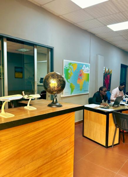 Recherche dun agent de voyage expriment