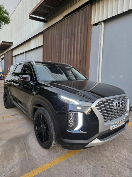 Hyundai Palisade Annee  2022 Full option  Automatique Steptronique Essence 6 cylindre Demarrage bouton Interior Cuire Siege electrique 2 cte 4 x 4 28.500 km