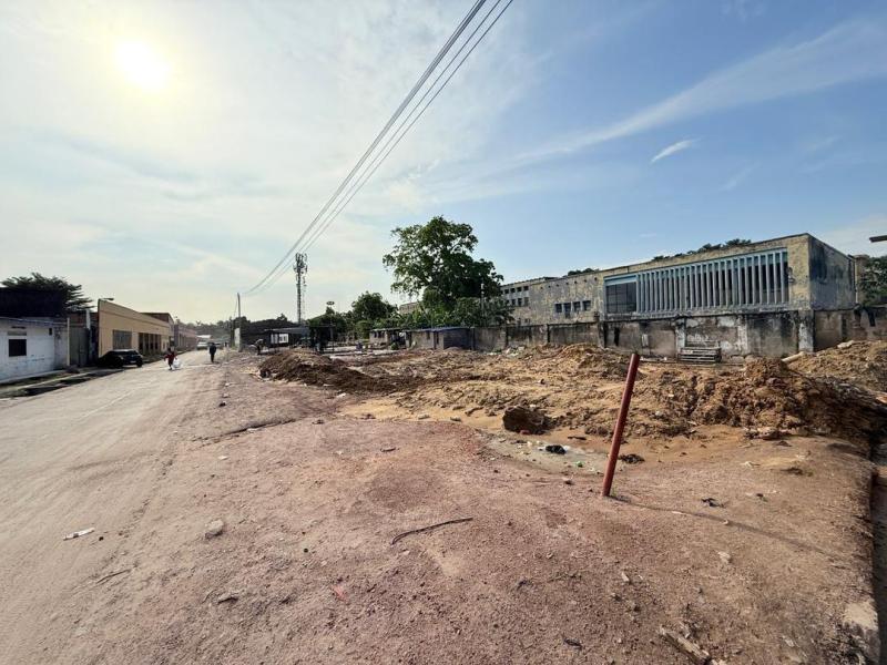  Vente des terrains 22   Gombe   Dimension  300m par terrain   Prix 550.000 