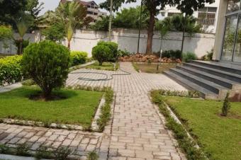 Villa  Mont Fleuri 1970m2  5.000.000