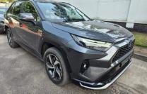 Rav4  hybrid  Année 2024 Électrique  4wd-i Prix 25.000$ à discuter légèrement  Localisation appel ?  Offre directe mediacongo