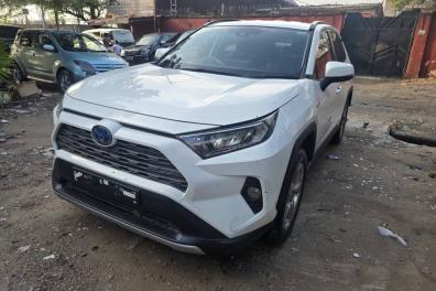 automobile_motos_velos_engins_et_pieces Christian Csk  