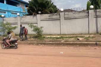 MAGNIFIQUE PARCELLE  VENDRE  MACAMPAGNE 